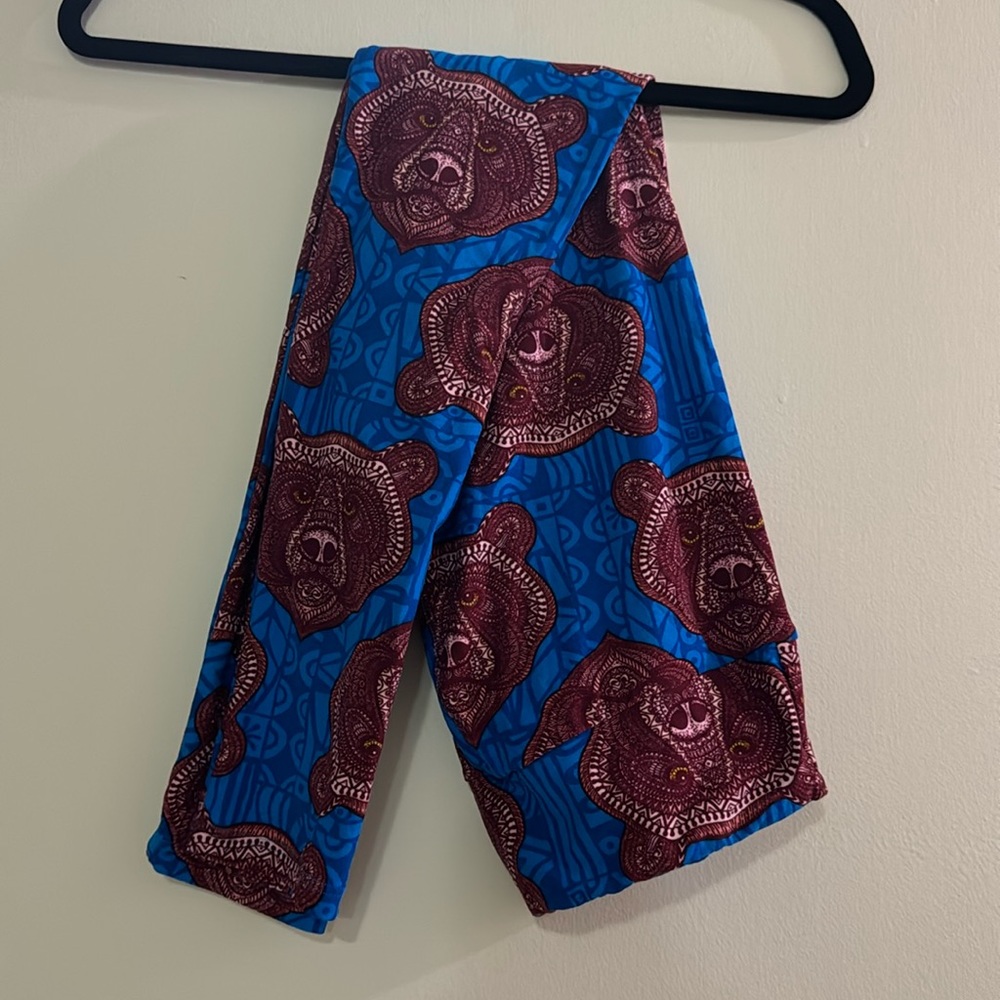 LulaRoe OS Leggings “CA Bear”